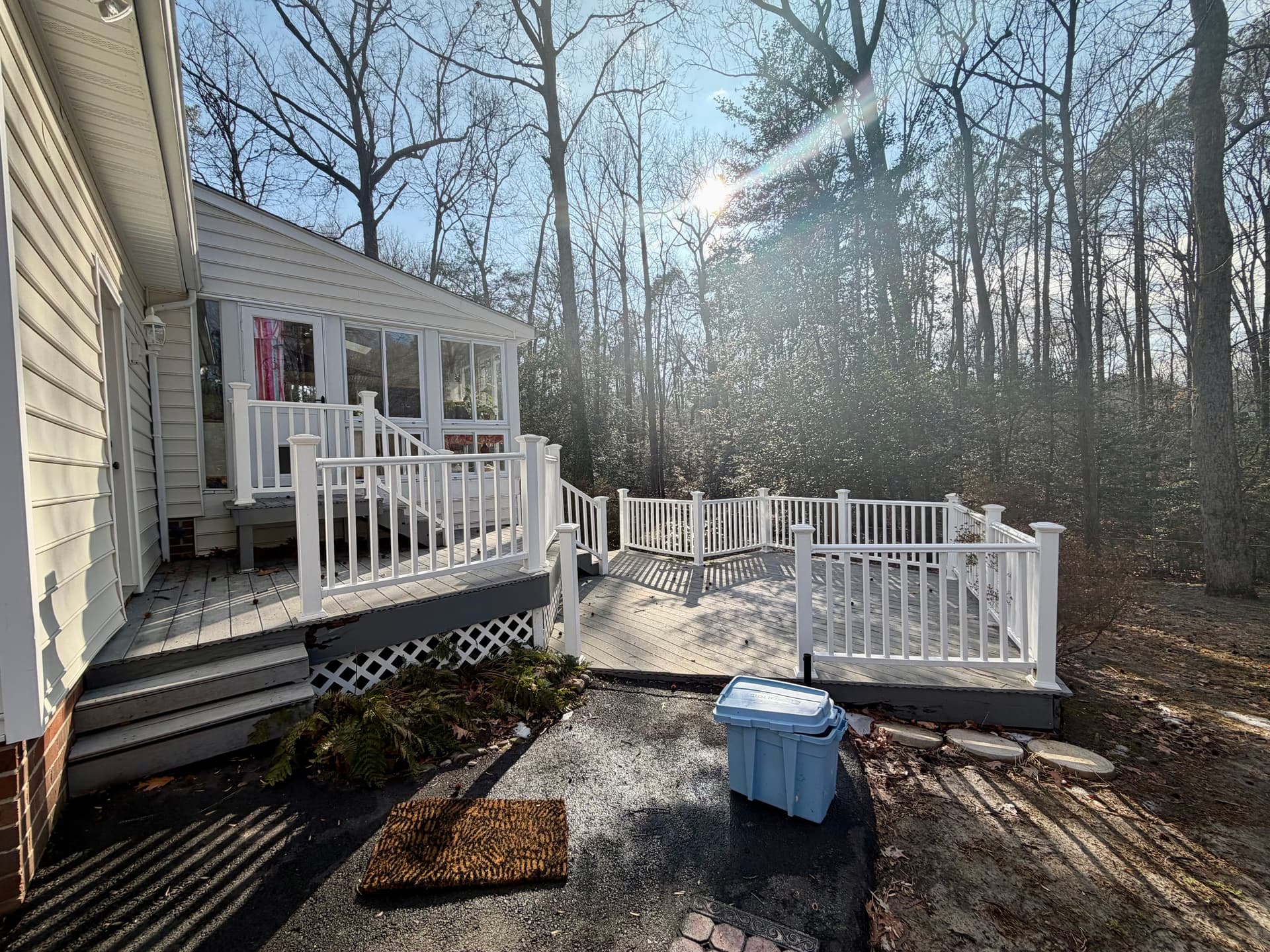 Gallery photos for Stunning Deck Makeover in Mechanicsville: Image #3