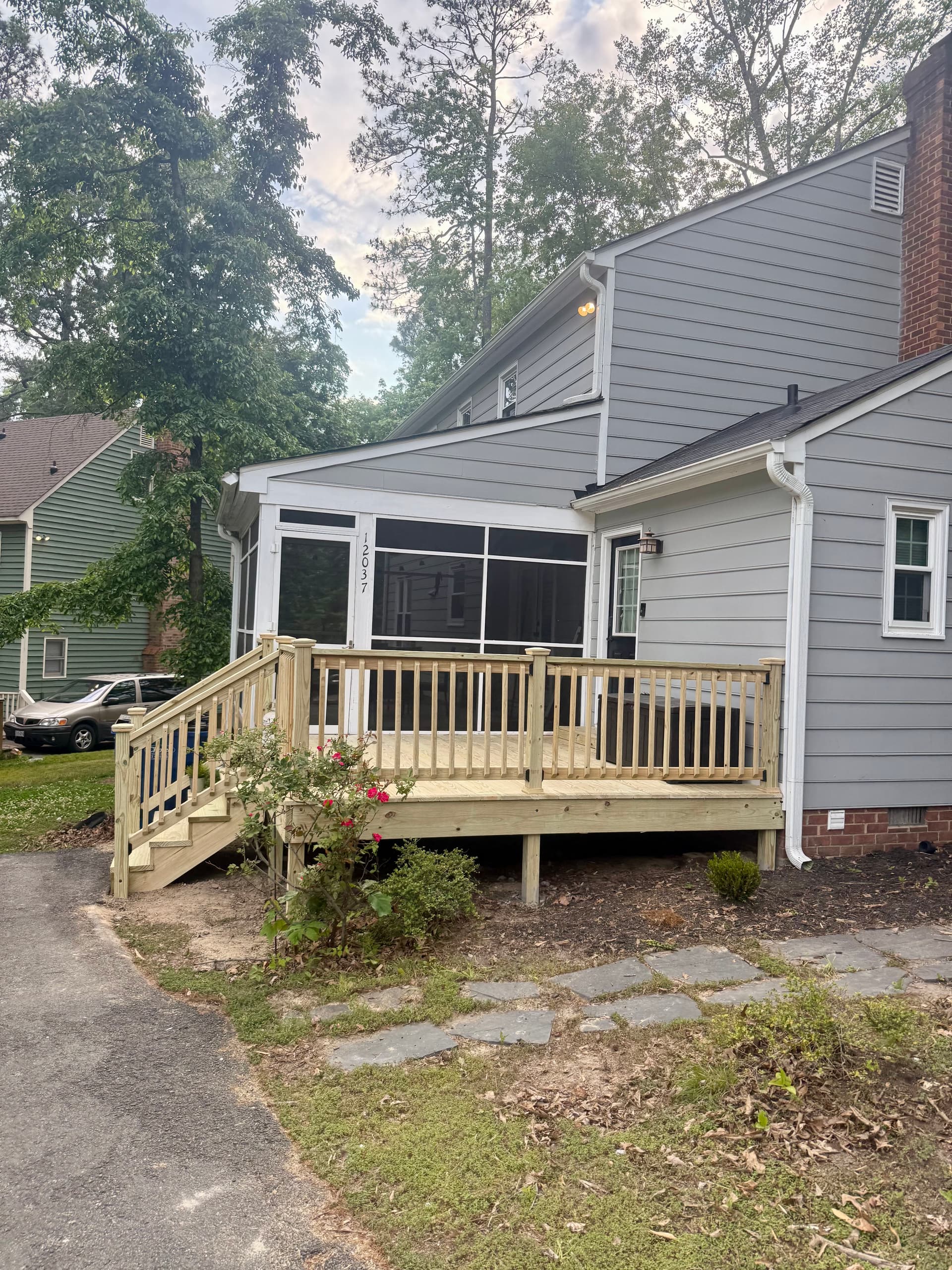 Gallery photos for New Deck Build Adds Real Outdoor Living Space in Midlothian: Image #2