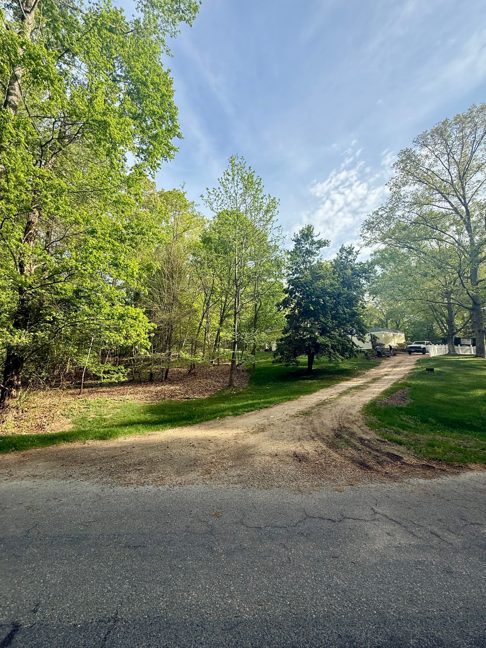 Gallery photos for GeoCell Gravel Driveway with Drainage Installation in Midlothian: Image #1