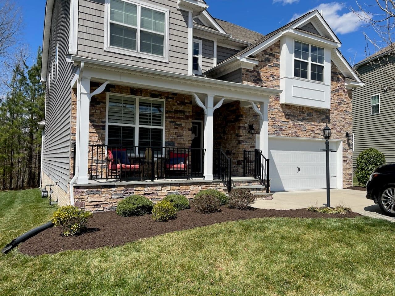 Project Mulching and Bush Trimming for Residential Landscape image